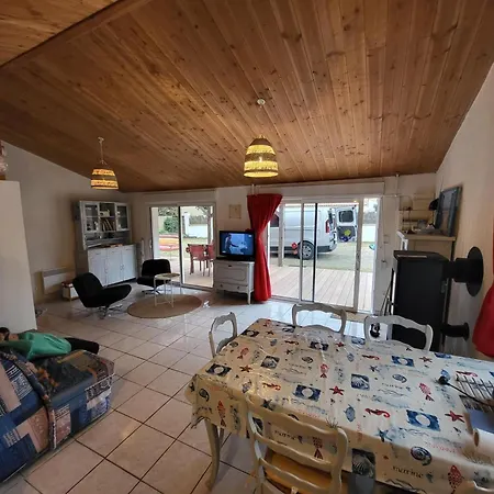 L'amulette 2 5 Personnes Feriehus